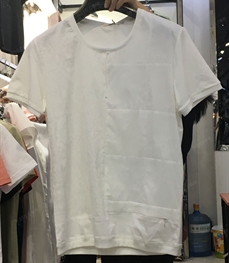 市场上装-T恤-（实拍）时尚男装t恤