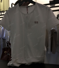 市场上装-T恤-（实拍）时尚男装t恤