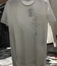 市场上装-T恤-（实拍）时尚男装t恤