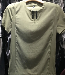 市场上装-T恤-（实拍）时尚男装t恤