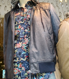 市场上装-皮衣-时尚商务皮衣【实拍】