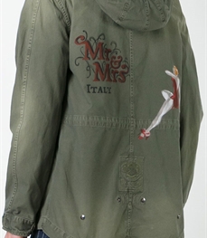 市场上装-中长外套-休闲男装中长外套