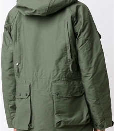 市场上装-中长外套-时尚男装中长外套