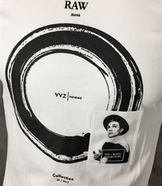 市场上装-T恤-时尚男装t恤