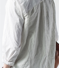 市场上装-衬衫-时尚男装衬衫
