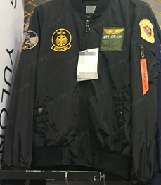 市场上装-夹克-（实拍）时尚男装夹克