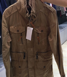 市场上装-夹克-（实拍）时尚男装夹克