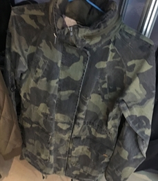 市场上装-中长外套-（实拍）时尚男装中长外套