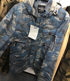 市场上装-中长外套-（实拍）时尚男装中长外套