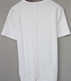 市场上装-T恤-时尚男装t恤