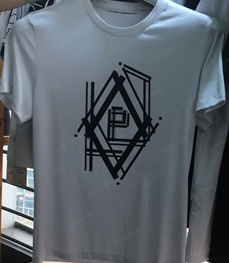 市场上装-T恤-（实拍）时尚男装t恤