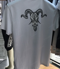 市场上装-T恤-（实拍）时尚男装t恤