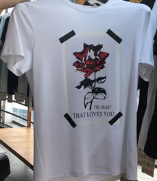 市场上装-T恤-（实拍）时尚男装t恤