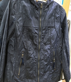 市场上装-夹克-（实拍）时尚男装夹克