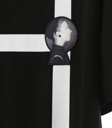 市场上装-T恤-休闲男装t恤