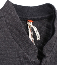 市场上装-衬衫-休闲男装衬衫