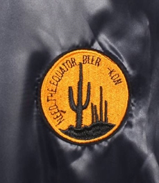 市场上装-夹克-休闲男装夹克