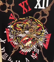 市场上装-套装-休闲男装套装