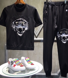 市场上装-套装-休闲男装套装