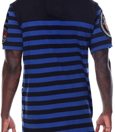 市场上装-T恤-时尚男装t恤