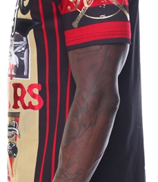 市场上装-T恤-时尚男装t恤