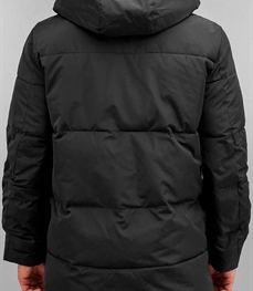 市场上装-棉衣/羽绒服-时尚男装棉服