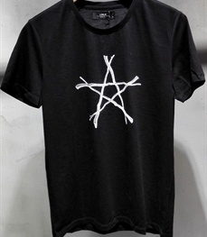 市场上装-T恤-时尚男装t恤