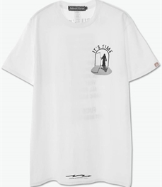 市场上装-T恤-休闲男装t恤