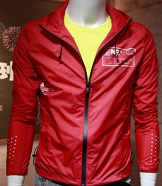 市场上装-夹克-时尚男装夹克