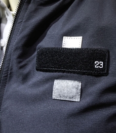 市场上装-夹克-时尚男装夹克