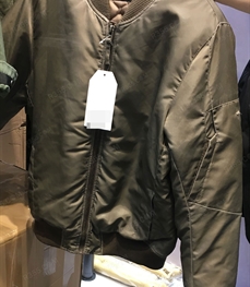 市场上装-夹克-（实拍）时尚男装夹克