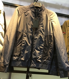 市场上装-夹克-（实拍）时尚男装夹克