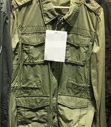 市场上装-夹克-（实拍）时尚男装夹克