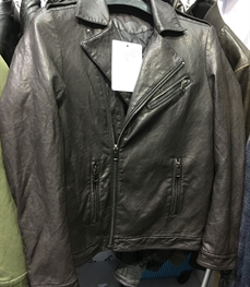 市场上装-皮衣-（实拍）时尚商务皮衣