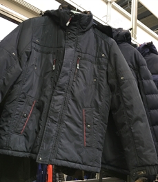 市场上装-棉衣/羽绒服-（实拍）时尚商务棉服