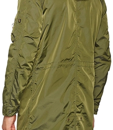 市场上装-中长外套-时尚男装中长外套