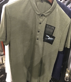 市场上装-T恤-（实拍）时尚男装t恤