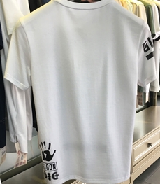 市场上装-T恤-（实拍）时尚男装t恤