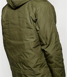 市场上装-中长外套-时尚男装中长外套