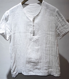 市场上装-T恤-时尚男装t恤