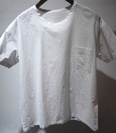 市场上装-T恤-时尚男装t恤