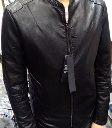 市场上装-皮衣-时尚男装皮衣