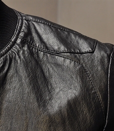 市场上装-皮衣-时尚男装皮衣