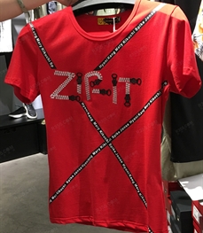 市场上装-T恤-（实拍）时尚男装t恤