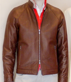 市场上装-皮衣-（实拍）时尚商务皮衣