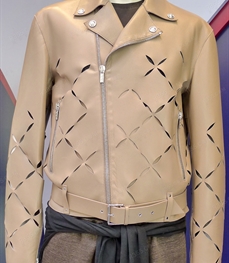 市场上装-皮衣-（实拍）时尚商务皮衣