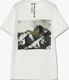 市场上装-T恤-休闲男装t恤