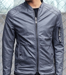 市场上装-皮衣-时尚男装皮衣