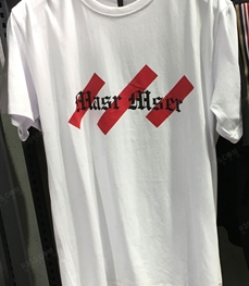 市场上装-T恤-（实拍）时尚男装t恤
