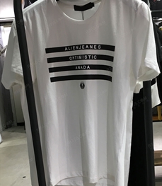 市场上装-T恤-（实拍）时尚男装t恤